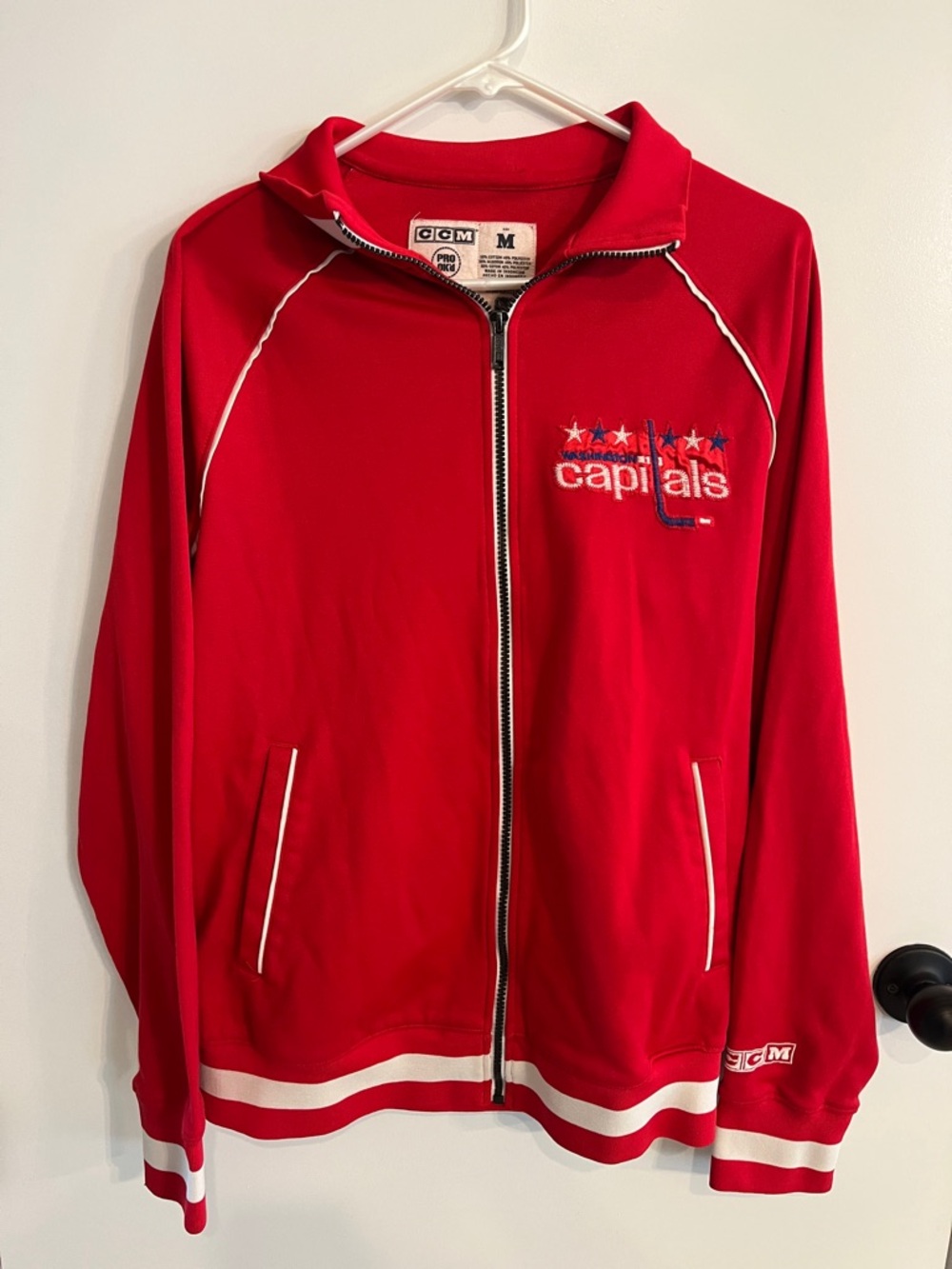 Men’s size med CCM Pro OK’D Athletic Equipment Washington Capitals Zip Jacket